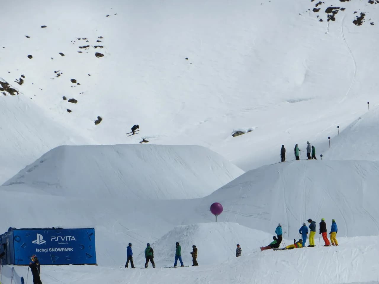 Snowpark Jasná Chopok - najlepsze atrakcje i strefy dla freestylowców Snowpark Jasná Chopok - najlepsze atrakcje i strefy dla freestylowców