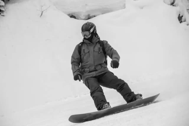 Jak skręcać na snowboardzie: proste techniki dla lepszej jazdy Jak skręcać na snowboardzie: proste techniki dla lepszej jazdy