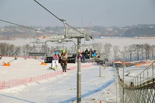 Najlepsze centra narciarskie na Mazurach - zimowe atrakcje i trasy Najlepsze centra narciarskie na Mazurach - zimowe atrakcje i trasy