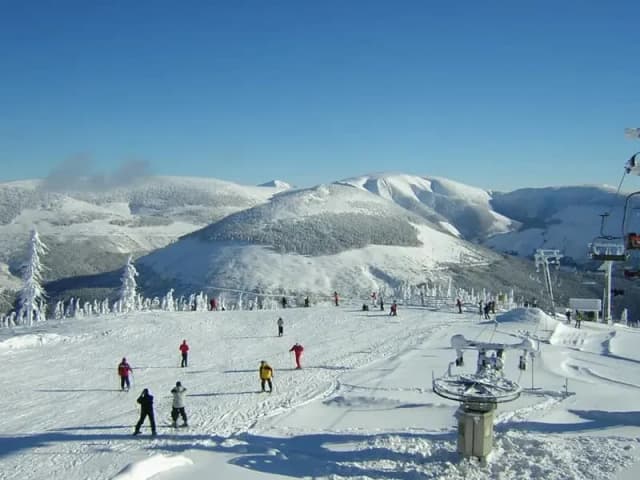 Snowpark Białka Tatrzańska – najlepsze miejsce dla narciarzy i snowboardzistów Snowpark Białka Tatrzańska – najlepsze miejsce dla narciarzy i snowboardzistów